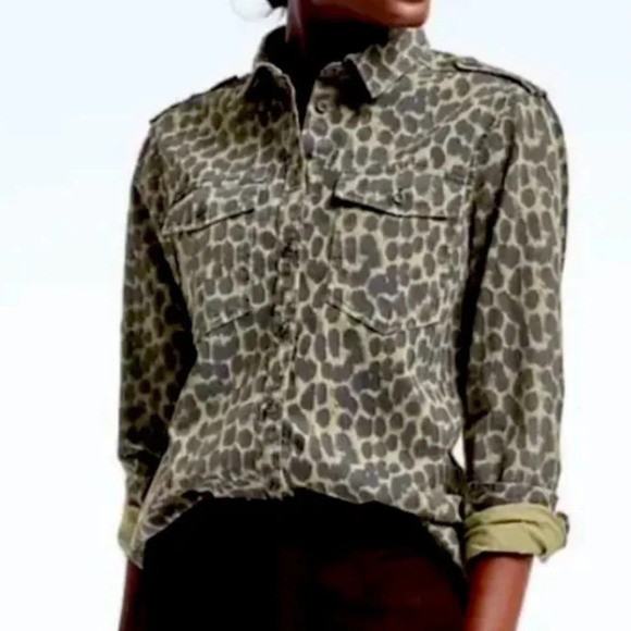 Banana Republic Dillon Shirt Button Front Animal Print - Picture 1 of 7